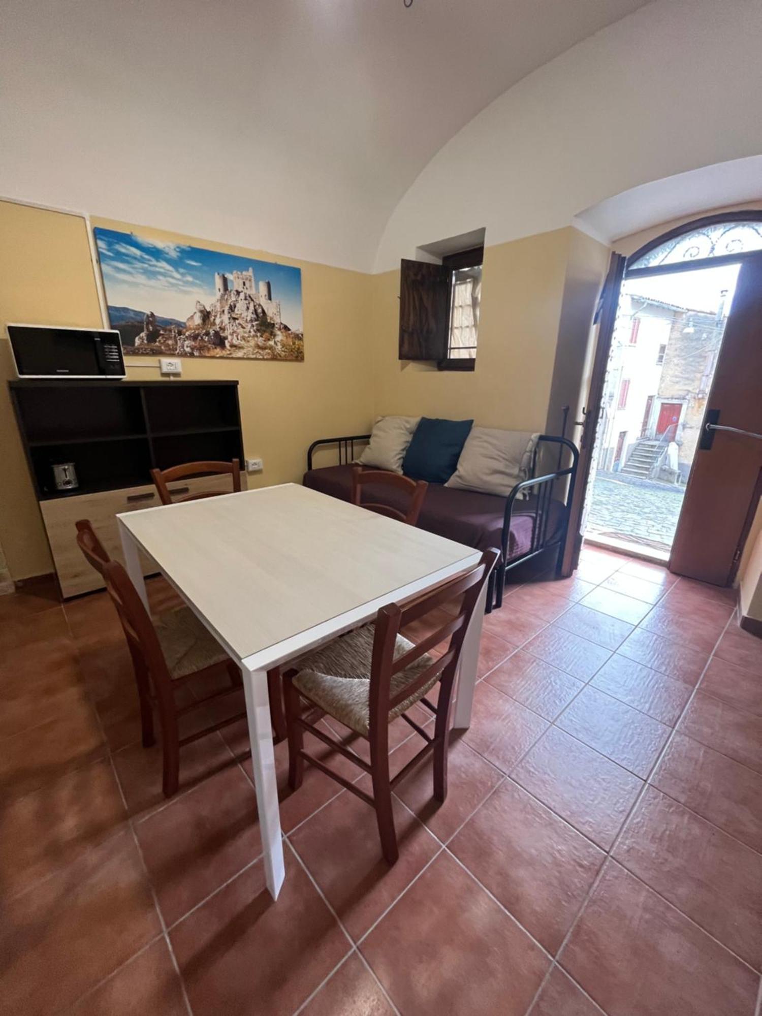 Da Sciuri Case Vacanza Barisciano Buitenkant foto
